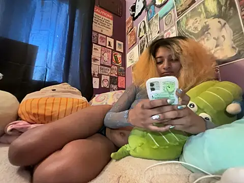 Snapshot of saidyl chatting on March 9, 9:30 pm saidyl online show from March 9, 9:30 pm