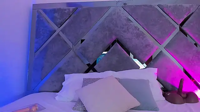 Sweet Salome1 online show from December 16, 12:10 pm