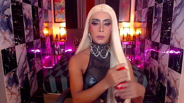 SeductiveAshleyTS online show from November 6, 6:03 am