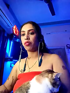 Snapshot of Love_Beauty01 chatting on February 9, 6:56 pm Love Beauty01 online show from February 9, 6:56 pm