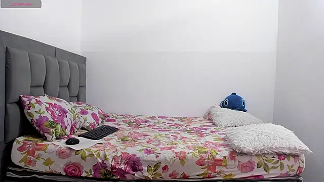 fire lovex online show from February 13, 4:03 pm