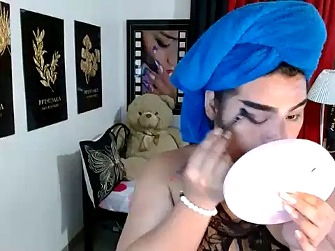 TSbrianaHugeCock online show from May 4, 2:57 pm
