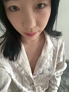 luluya1314 online show from July 24, 5:38 am