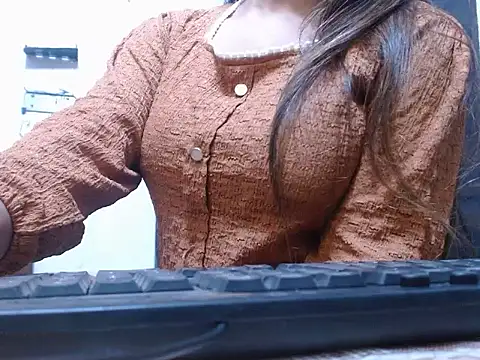 Sexy-senorita1 online show from December 2, 9:36 am