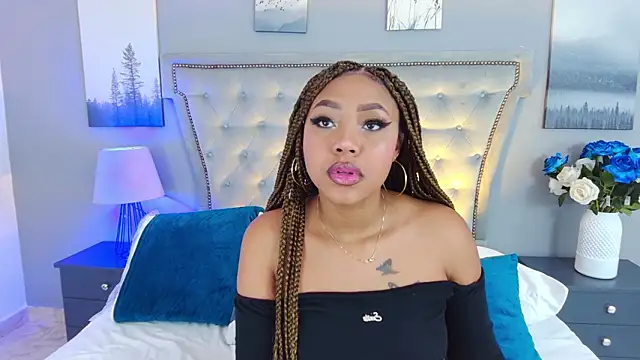 AngelaRoberts online show from February 2, 4:00 am