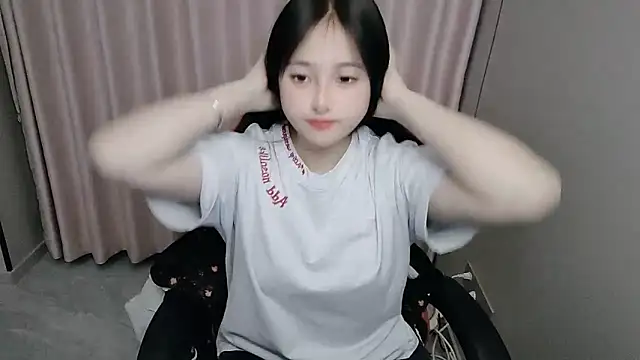 xxz98 online show from April 10, 11:15 am