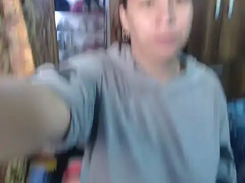 cloequeen15 online show from January 8, 4:42 pm