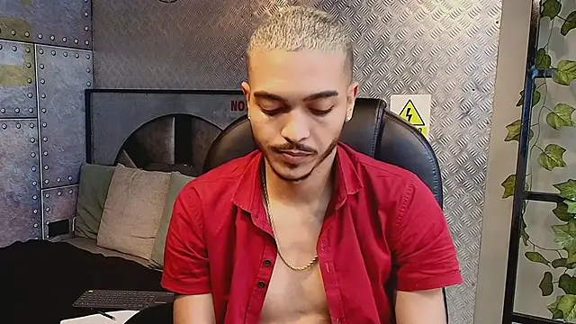 MarcusRain  online show from February 14, 4:04 pm