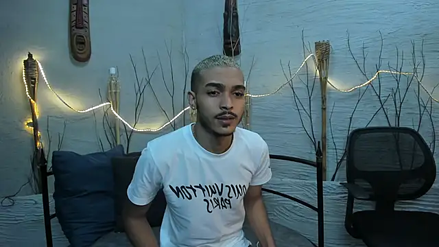 MarcusRain  online show from February 17, 3:36 am