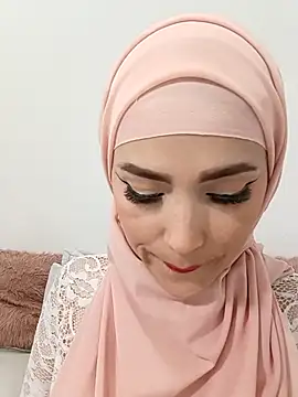 jamila zair online show from April 15, 2:13 pm