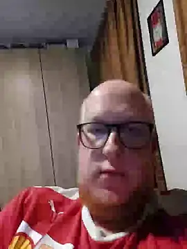 Snapshot of geilerd122 chatting on September 23, 9:18 pm geilerd122 online show from September 23, 9:18 pm