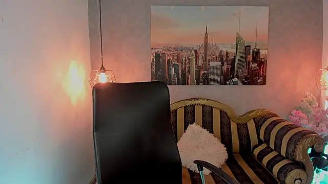 Salome Smitth 1 online show from March 12, 8:37 pm