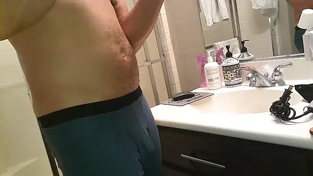 GRiZZLYBONE online show from August 1, 4:56 am