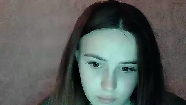 SweetLoraa online show from April 10, 8:24 pm