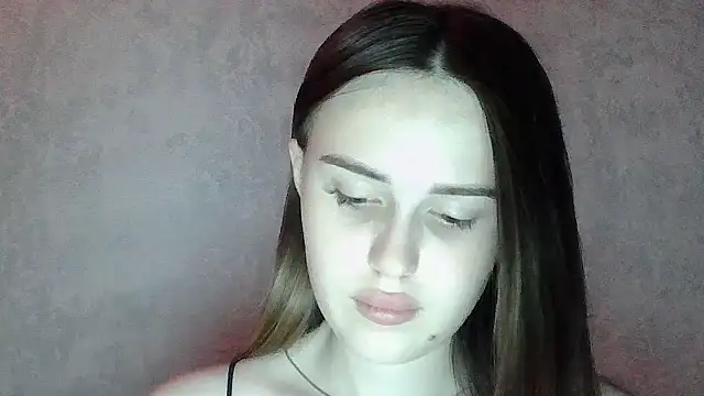 Snapshot of SweetLoraa chatting on June 26, 4:55 pm SweetLoraa online show from June 26, 4:55 pm