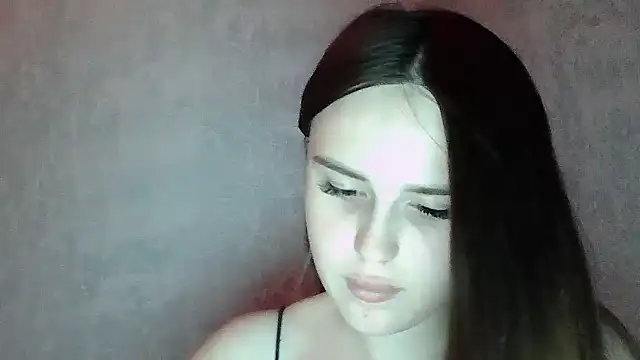 Snapshot of SweetLoraa chatting on July 18, 11:30 pm SweetLoraa online show from July 18, 11:30 pm