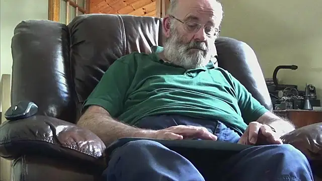 janzer13 online show from September 12, 12:49 pm