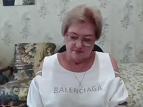 Snapshot of Renata62011 chatting on September 9, 10:48 am Renata62011 online show from September 9, 10:48 am