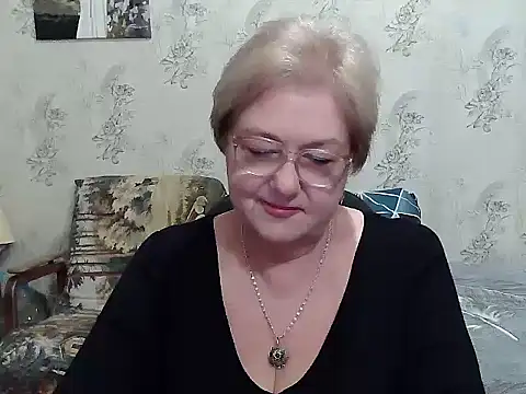 Snapshot of Renata62011 chatting on October 28, 4:16 am Renata62011 online show from October 28, 4:16 am