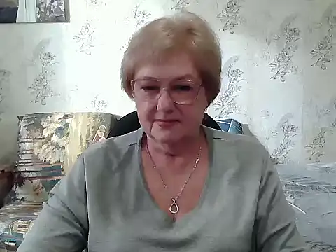 Snapshot of Renata62011 chatting on October 29, 12:07 pm Renata62011 online show from October 29, 12:07 pm