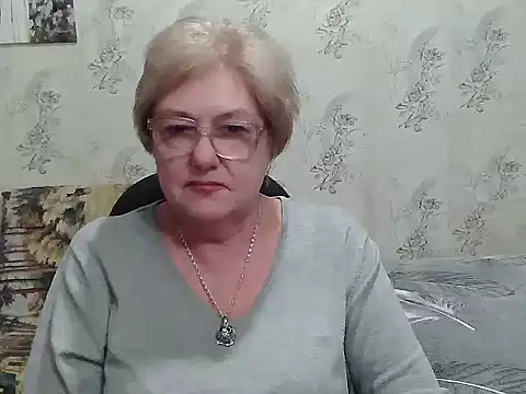 Snapshot of Renata62011 chatting on November 4, 5:34 pm Renata62011 online show from November 4, 5:34 pm