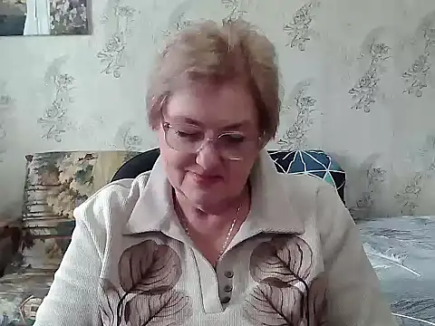 Snapshot of Renata62011 chatting on November 24, 12:16 pm Renata62011 online show from November 24, 12:16 pm