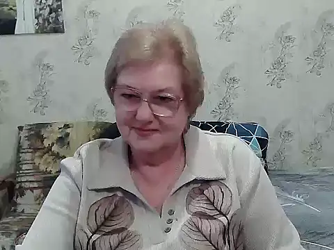 Snapshot of Renata62011 chatting on November 28, 12:52 pm Renata62011 online show from November 28, 12:52 pm