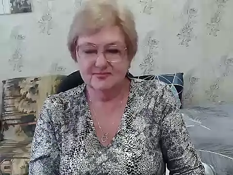 Snapshot of Renata62011 chatting on January 14, 1:28 pm Renata62011 online show from January 14, 1:28 pm