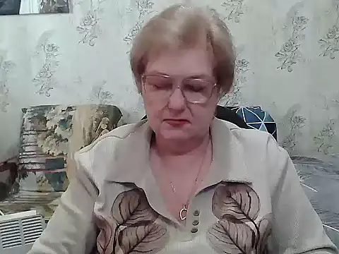 Snapshot of Renata62011 chatting on February 3, 12:54 pm Renata62011 online show from February 3, 12:54 pm
