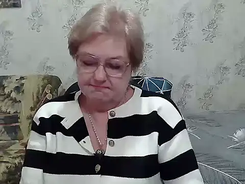 Snapshot of Renata62011 chatting on February 8, 1:14 pm Renata62011 online show from February 8, 1:14 pm