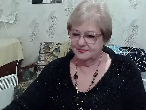 Snapshot of Renata62011 chatting on February 18, 1:07 pm Renata62011 online show from February 18, 1:07 pm