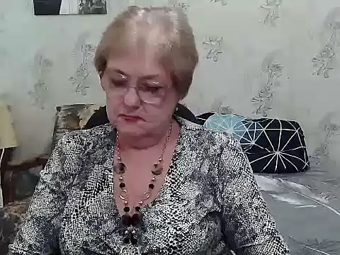 Snapshot of Renata62011 chatting on February 19, 2:02 pm Renata62011 online show from February 19, 2:02 pm