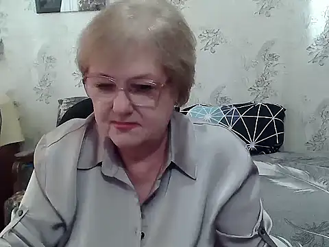 Snapshot of Renata62011 chatting on February 23, 1:41 pm Renata62011 online show from February 23, 1:41 pm