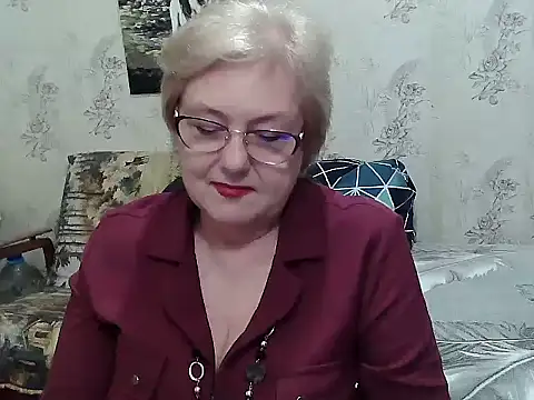 Renata62011 online show from June 9, 12:17 pm