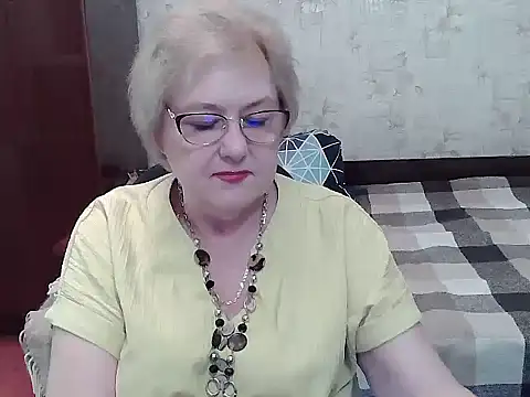 Renata62011 online show from July 14, 12:33 pm