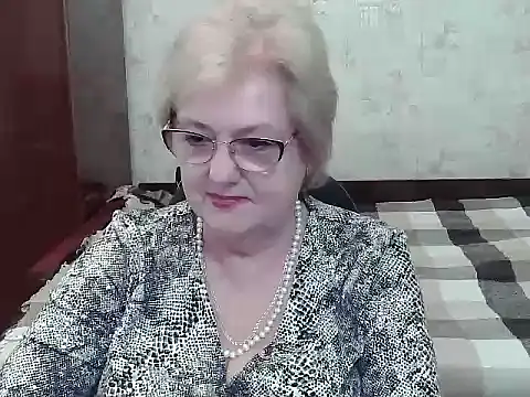 Renata62011 online show from July 19, 12:42 pm