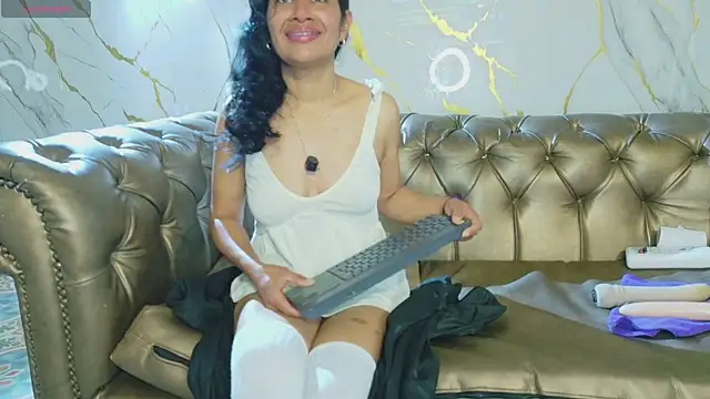 Vanessa 7  online show from January 10, 5:04 pm