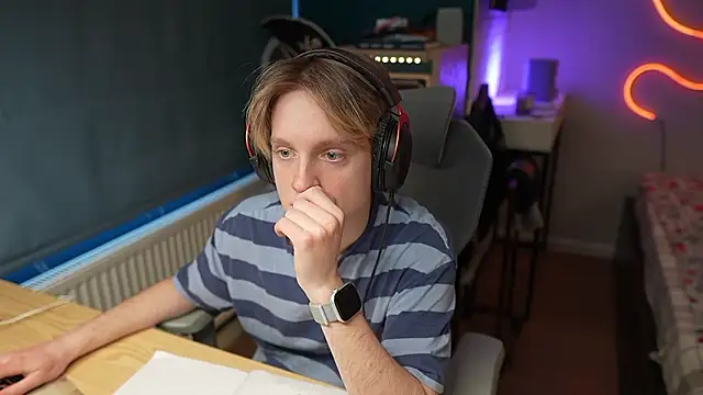 Serxyi online show from February 2, 11:20 am