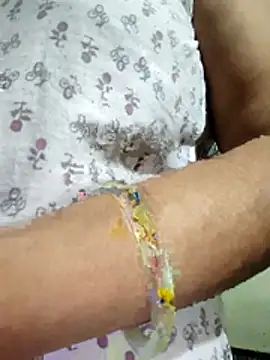 Bhabi-Hot0 online show from April 25, 3:20 pm
