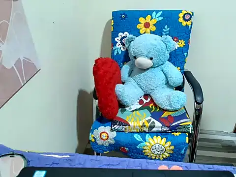 Sweet jinns69 online show from June 12, 12:37 pm