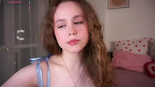 SusannaScholler online show from May 28, 10:51 pm