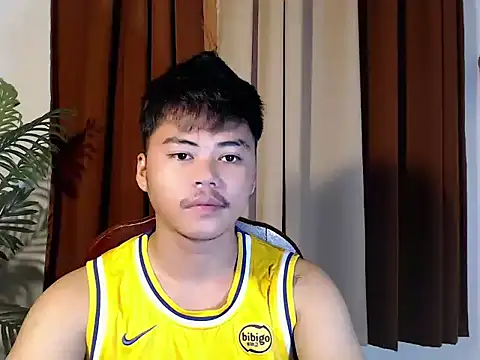 Snapshot of hot_emman chatting on May 30, 4:09 am hot emman online show from May 30, 4:09 am