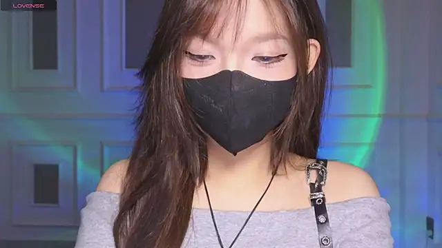      Panda      online show from February 13, 2:35 pm