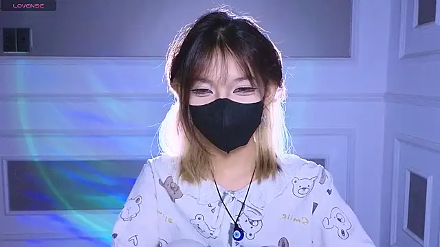      Panda      online show from June 3, 12:35 am