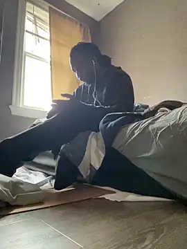 Snapshot of jrnice8tsix chatting on April 6, 12:06 pm jrnice8tsix online show from April 6, 12:06 pm