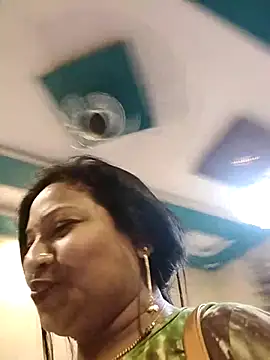 Cute-Janvi20 online show from March 25, 3:29 pm