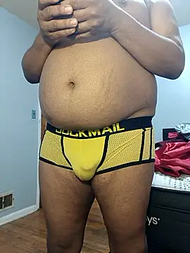 Snapshot of funandfreakyguy_97 chatting on January 5, 9:18 pm funandfreakyguy 97 online show from January 5, 9:18 pm