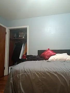 Snapshot of funandfreakyguy_97 chatting on January 9, 8:28 am funandfreakyguy 97 online show from January 9, 8:28 am