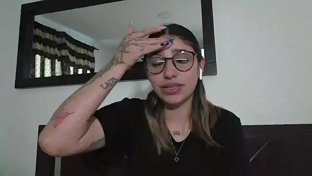 AriaBliss- online show from May 14, 7:31 pm