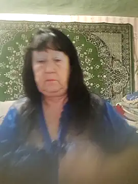 CrystalLime6411 online show from September 10, 5:40 am